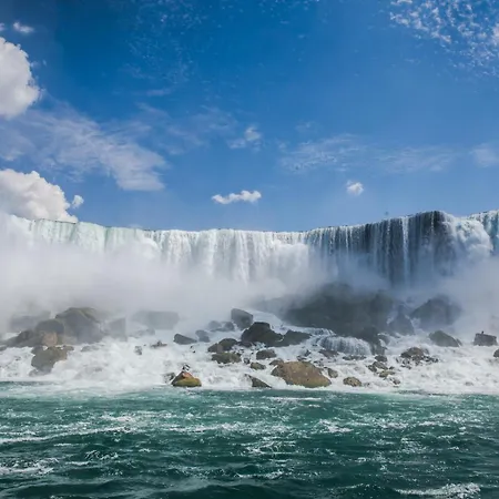 Only 10 Mins From Niagara Falls Thorold Exterior photo