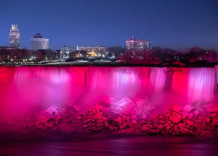 Only 10 Mins From Niagara Falls